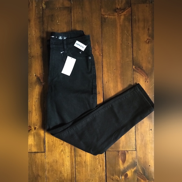 NWT Old Navy High Rise OG Straight Jeans - Picture 6 of 6